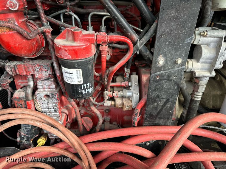 image for item DW2923 2013 Doosan P425/HP375  air compressor