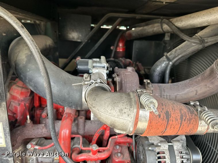 image for item DW2923 2013 Doosan P425/HP375  air compressor