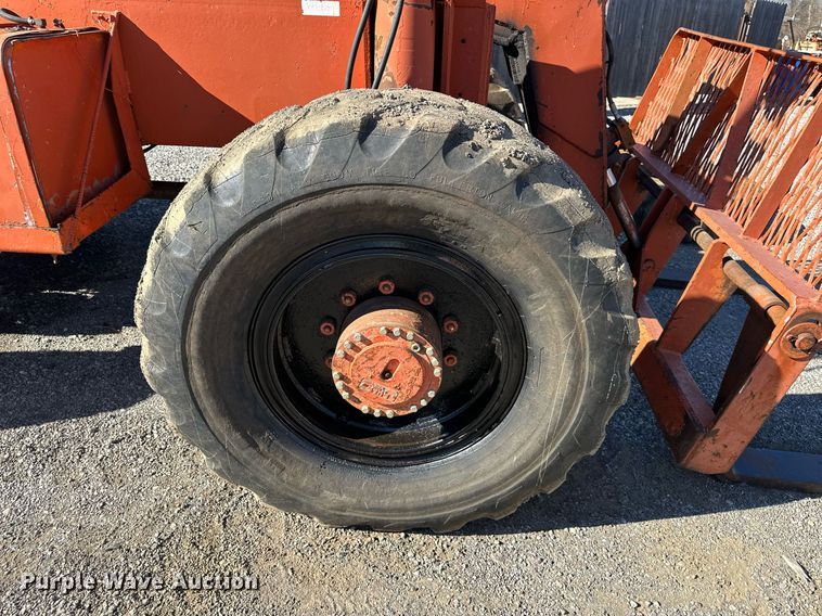 image for item DW2928 1984 Lull 844 Highlander  telehandler