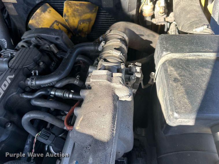 image for item DW2929 Yale  forklift