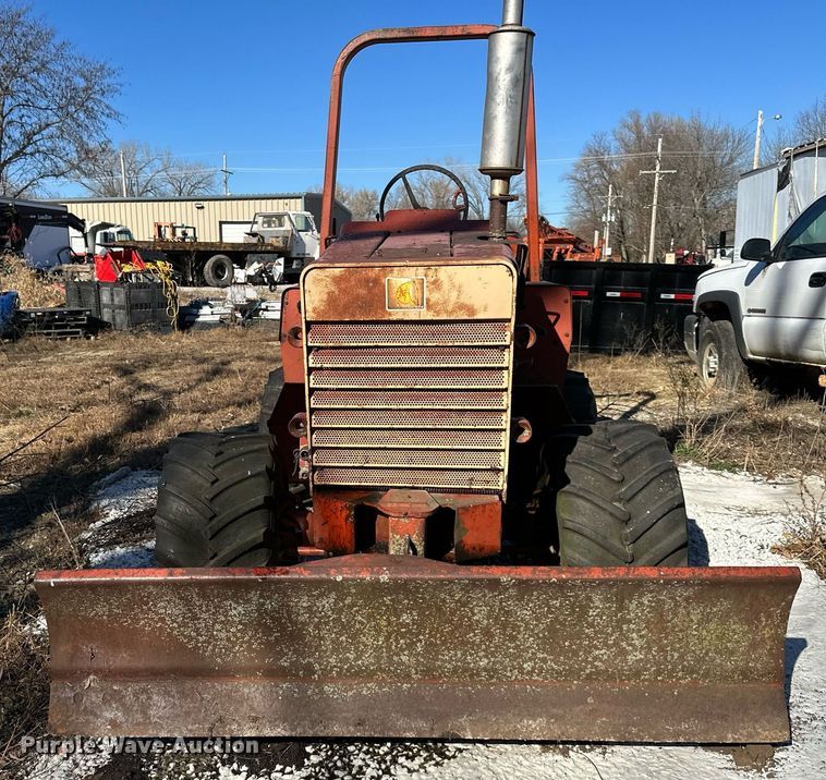 image for item DW2930 Ditch Witch 4010DD  trencher