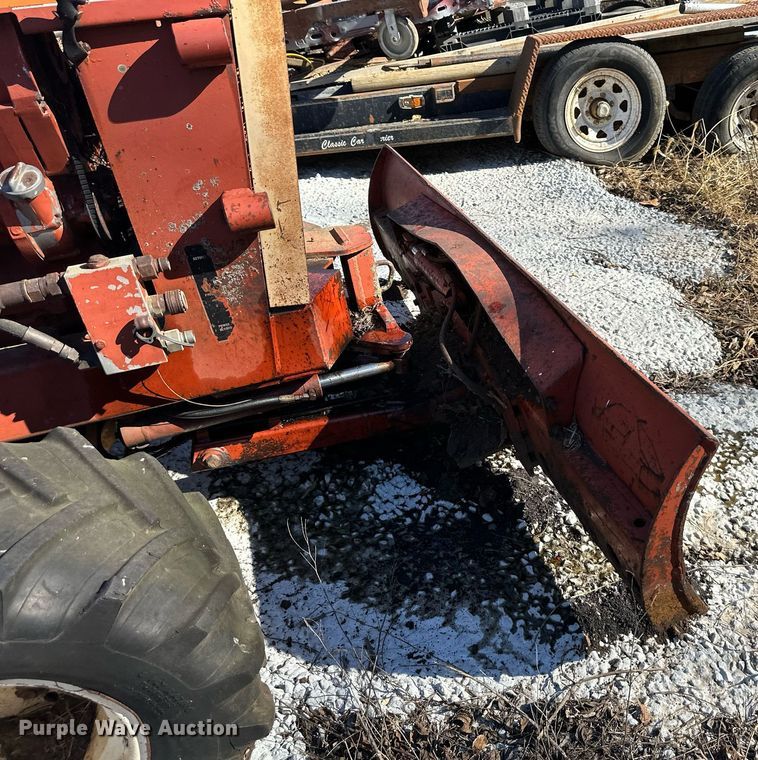 image for item DW2930 Ditch Witch 4010DD  trencher