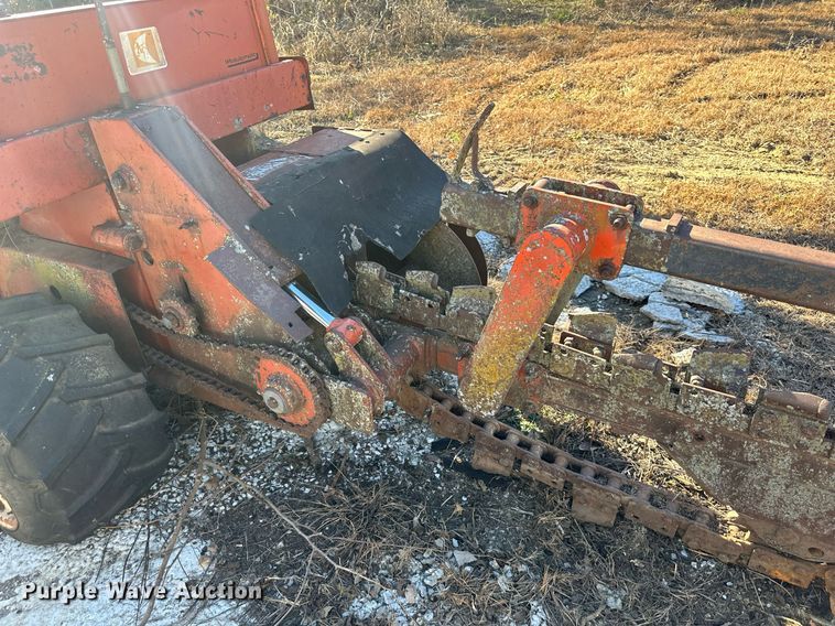 image for item DW2930 Ditch Witch 4010DD  trencher