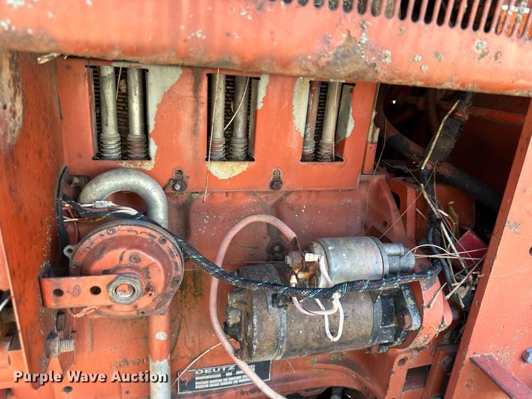 image for item DW2930 Ditch Witch 4010DD  trencher