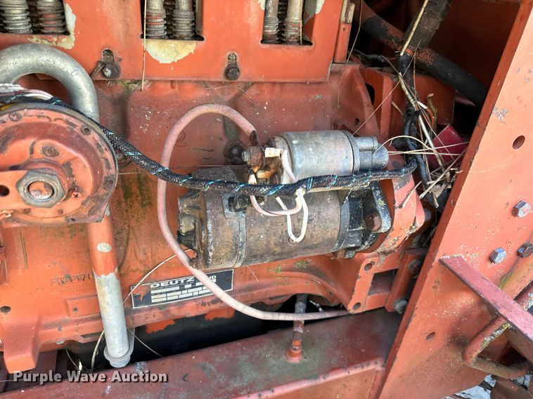 image for item DW2930 Ditch Witch 4010DD  trencher