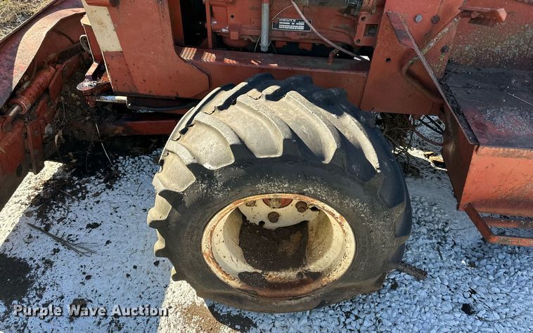 image for item DW2930 Ditch Witch 4010DD  trencher