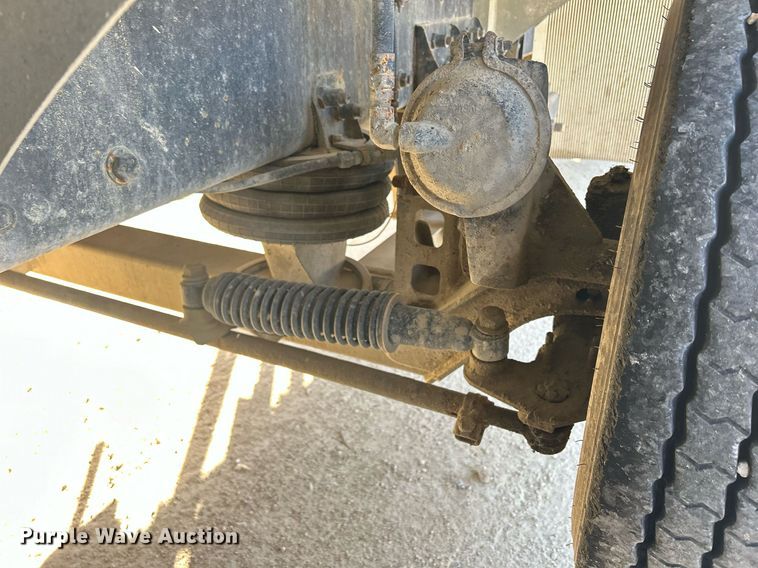 image for item EV9392 2004 Kenworth W900  ready mix truck