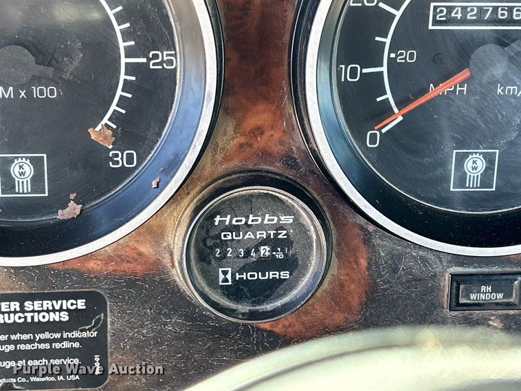 image for item EV9392 2004 Kenworth W900  ready mix truck