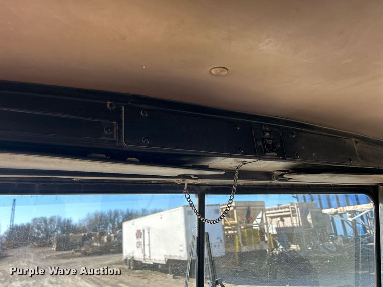 image for item EV9392 2004 Kenworth W900  ready mix truck