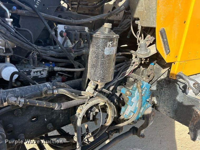 image for item EV9392 2004 Kenworth W900  ready mix truck