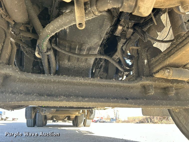 image for item EV9392 2004 Kenworth W900  ready mix truck