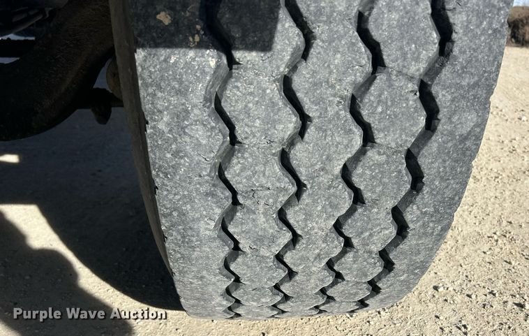 image for item EV9392 2004 Kenworth W900  ready mix truck