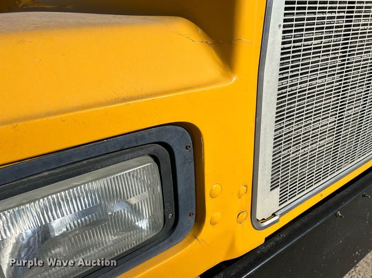 image for item EV9393 1998 Mack RD600  ready mix truck