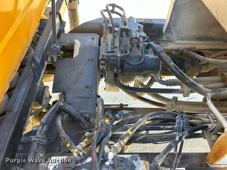 image for item EV9393 1998 Mack RD600  ready mix truck