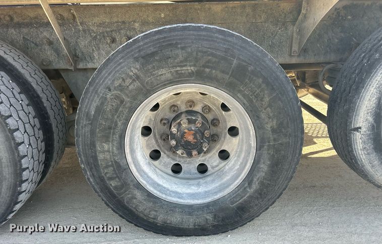 image for item EV9393 1998 Mack RD600  ready mix truck