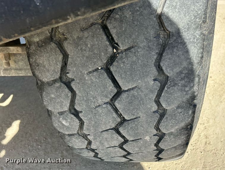 image for item EV9393 1998 Mack RD600  ready mix truck