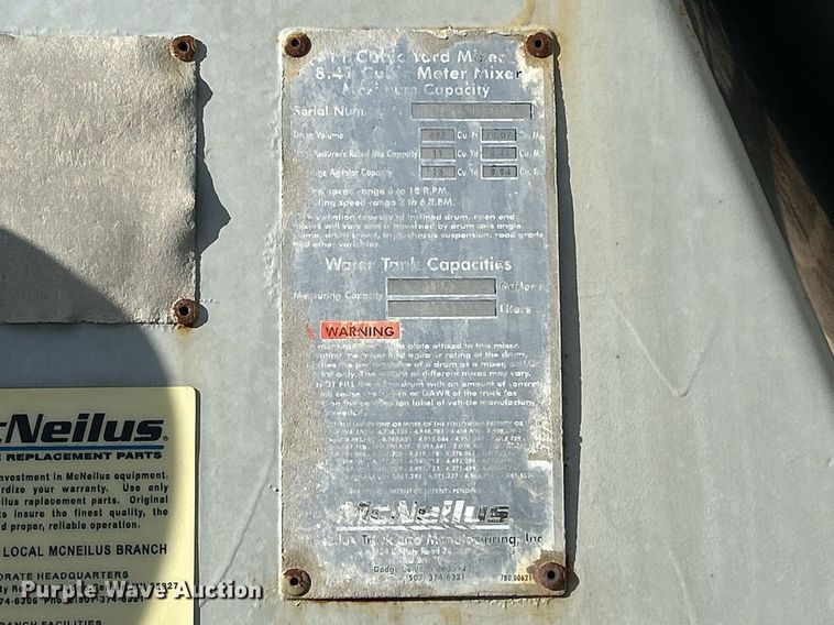 image for item EV9394 1998 Mack RD600  ready mix truck