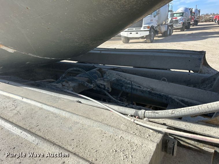 image for item EV9394 1998 Mack RD600  ready mix truck