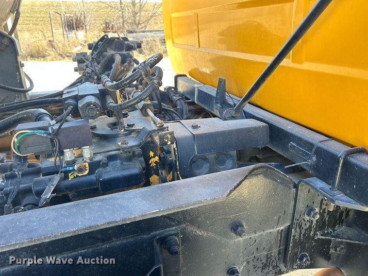 image for item EV9394 1998 Mack RD600  ready mix truck