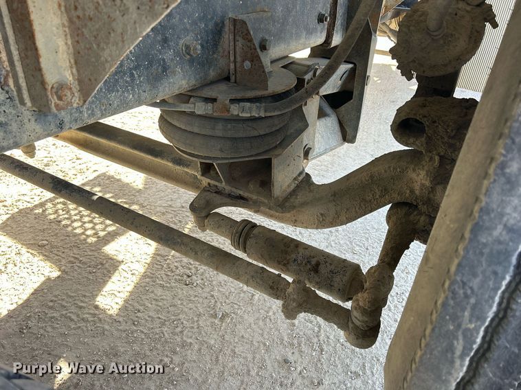 image for item EV9394 1998 Mack RD600  ready mix truck