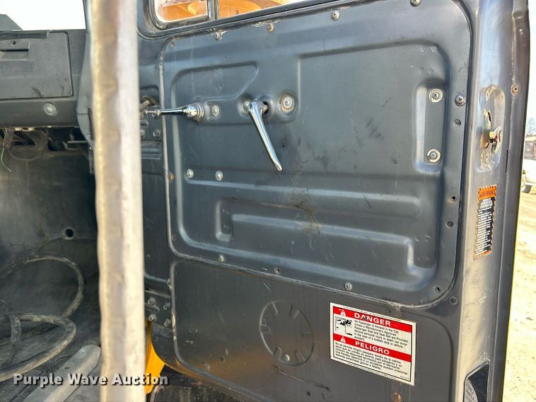 image for item EV9394 1998 Mack RD600  ready mix truck