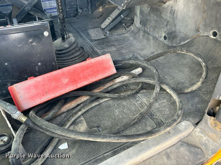 image for item EV9394 1998 Mack RD600  ready mix truck