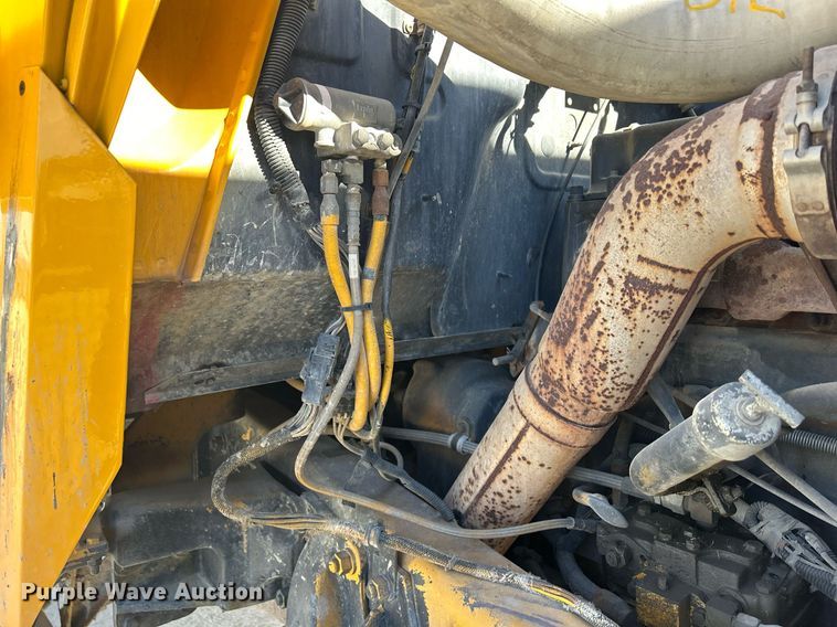 image for item EV9394 1998 Mack RD600  ready mix truck