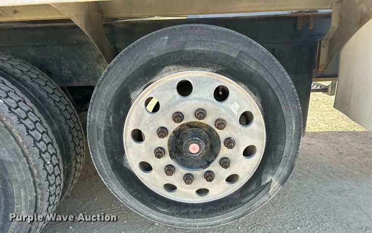 image for item EV9394 1998 Mack RD600  ready mix truck