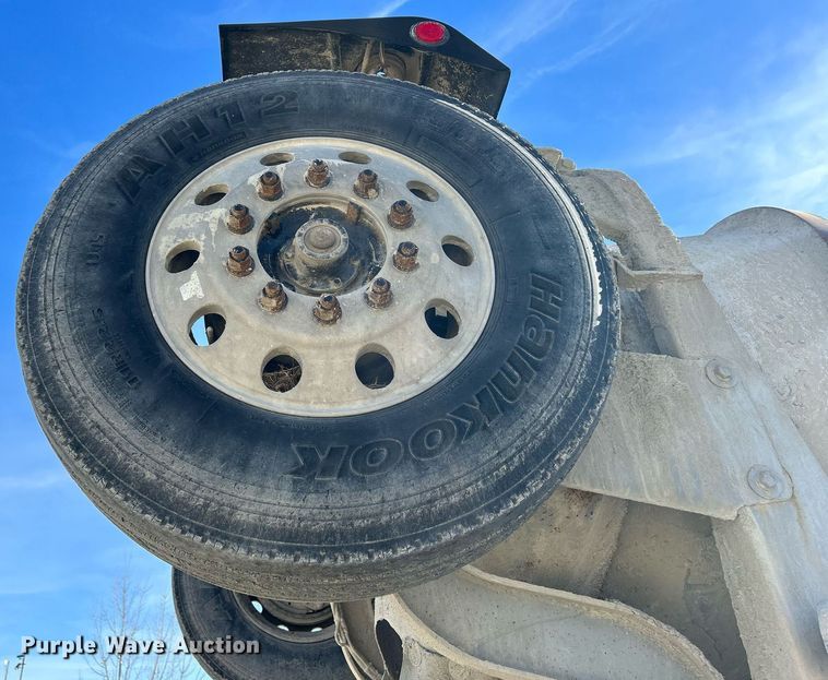 image for item EV9394 1998 Mack RD600  ready mix truck