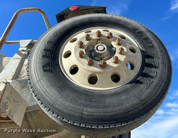 image for item EV9394 1998 Mack RD600  ready mix truck