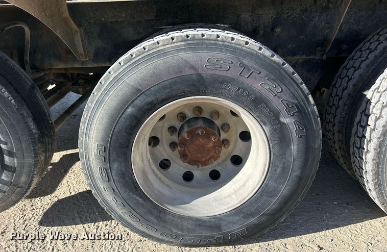 image for item EV9394 1998 Mack RD600  ready mix truck