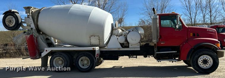 image for item EV9395 2004 Sterling LT9500  ready mix truck