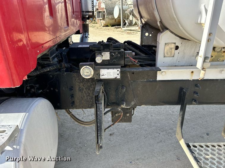 image for item EV9395 2004 Sterling LT9500  ready mix truck