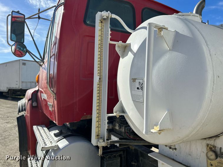 image for item EV9395 2004 Sterling LT9500  ready mix truck