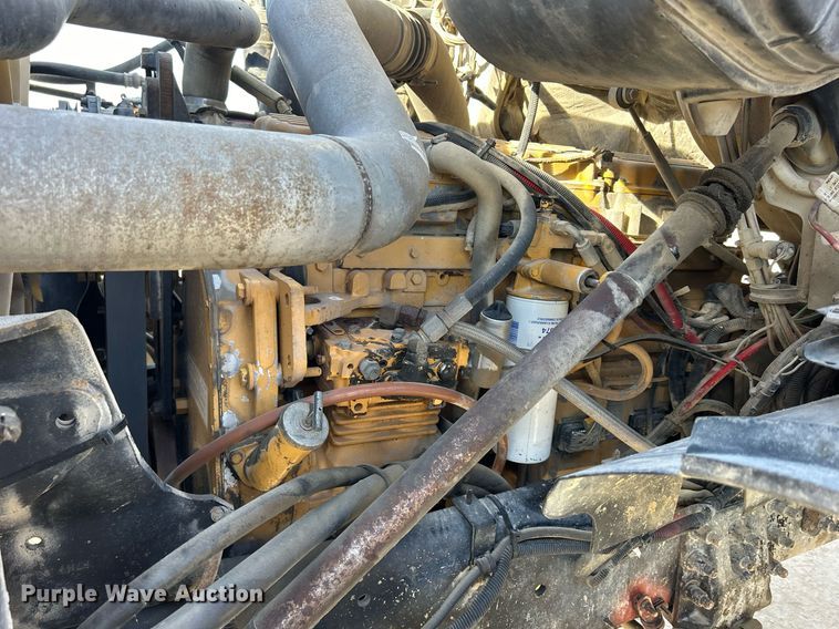 image for item EV9395 2004 Sterling LT9500  ready mix truck