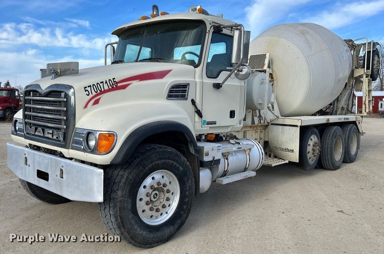 image for item EV9396 2007 Mack CV513  ready mix truck