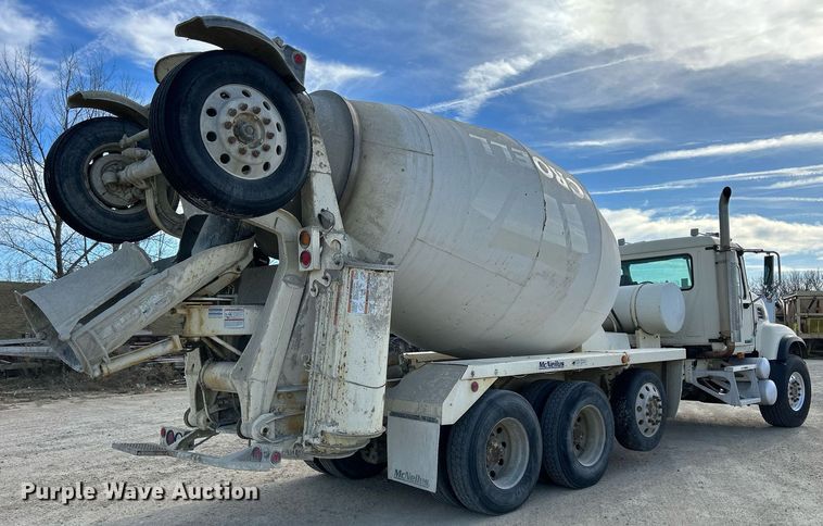 image for item EV9396 2007 Mack CV513  ready mix truck