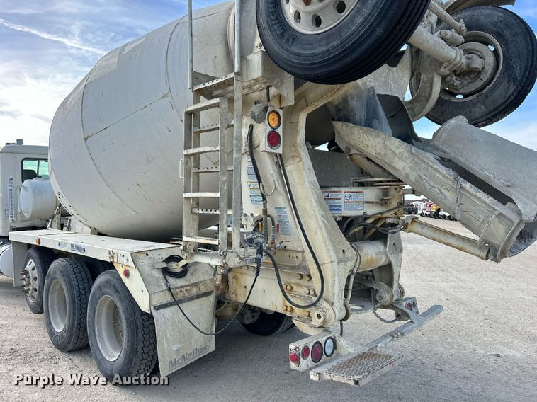 image for item EV9396 2007 Mack CV513  ready mix truck