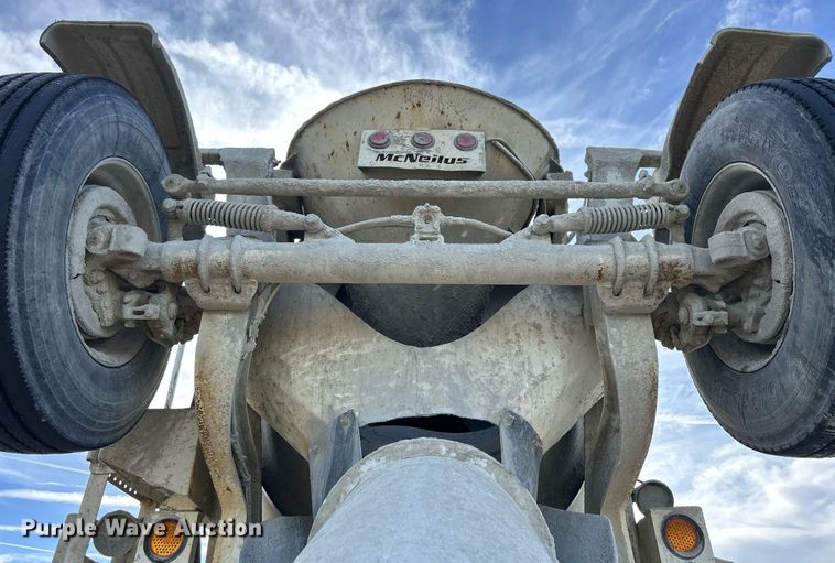 image for item EV9396 2007 Mack CV513  ready mix truck