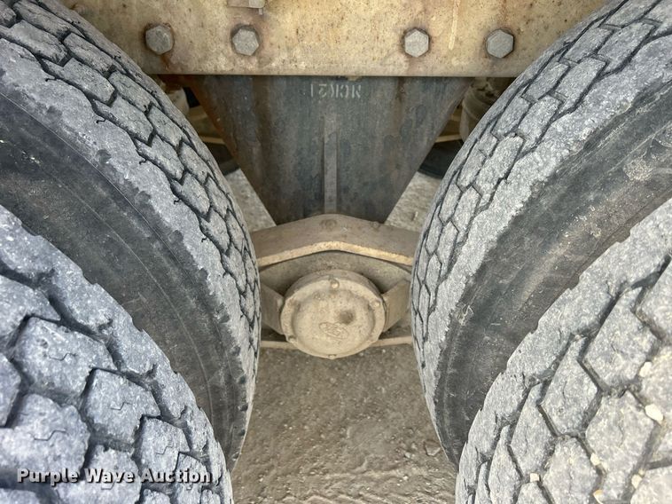 image for item EV9396 2007 Mack CV513  ready mix truck