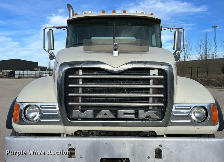 image for item EV9396 2007 Mack CV513  ready mix truck