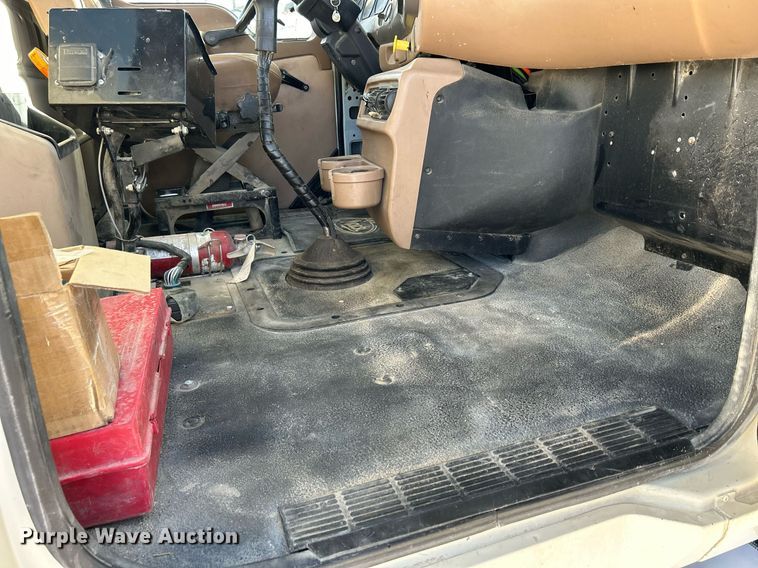 image for item EV9396 2007 Mack CV513  ready mix truck