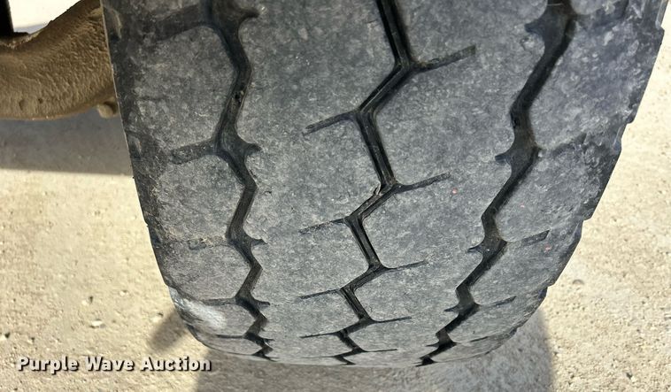 image for item EV9396 2007 Mack CV513  ready mix truck