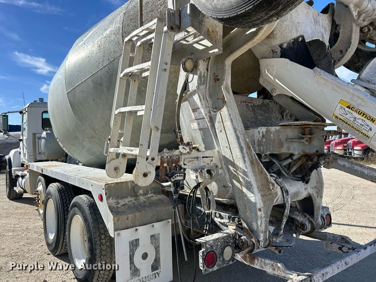 image for item EV9397 2004 Mack CV513  ready mix truck