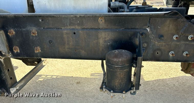 image for item EV9397 2004 Mack CV513  ready mix truck