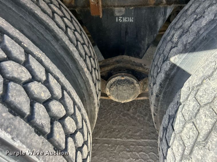 image for item EV9397 2004 Mack CV513  ready mix truck