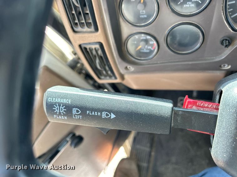 image for item EV9397 2004 Mack CV513  ready mix truck