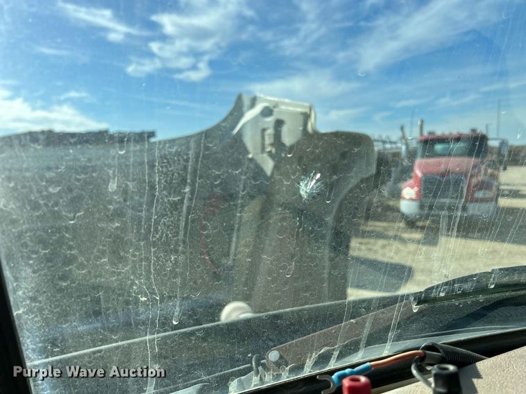 image for item EV9397 2004 Mack CV513  ready mix truck