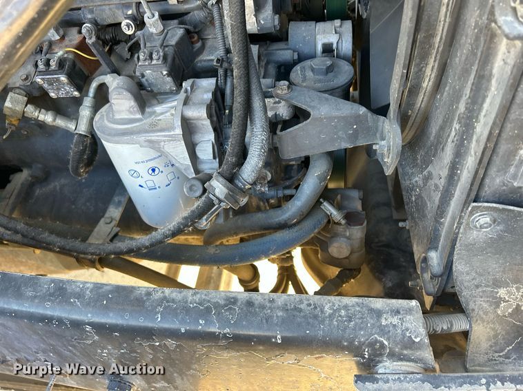 image for item EV9397 2004 Mack CV513  ready mix truck