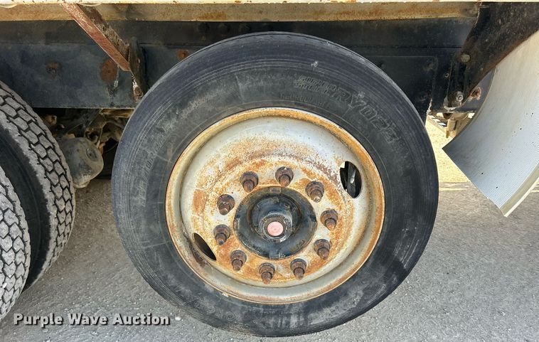 image for item EV9397 2004 Mack CV513  ready mix truck